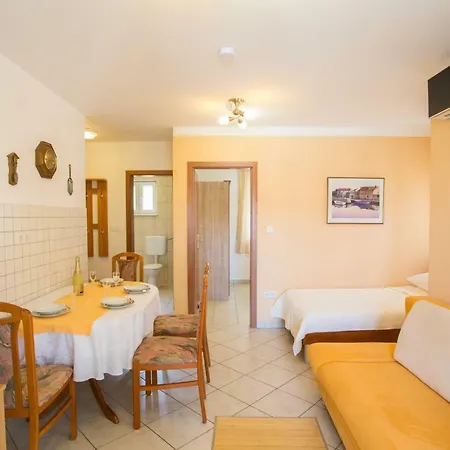 Apartment Smuljic Vrboska Kültér fotó